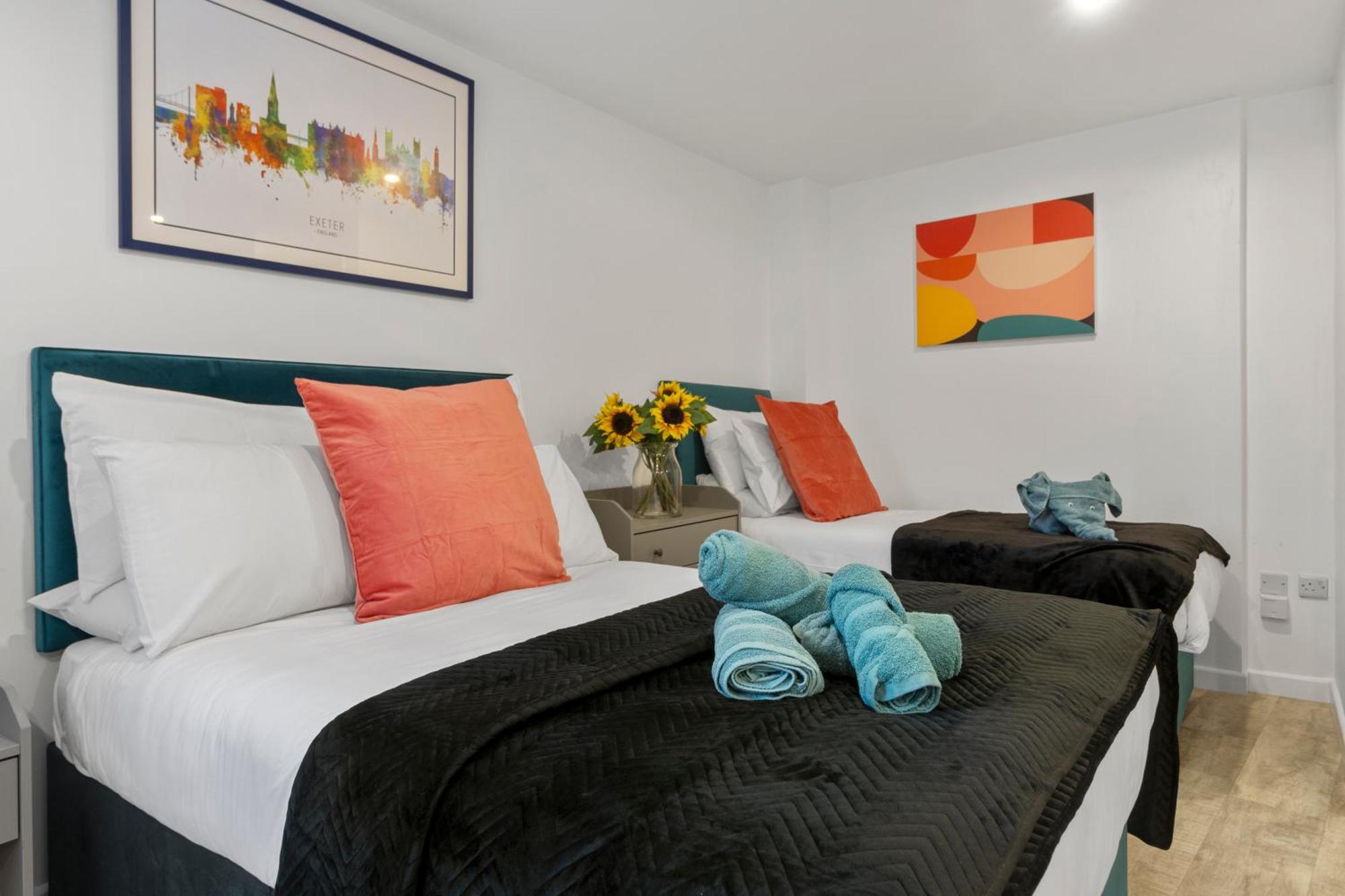 Exeter City Centre Apartments Riley Apartment Bagian luar foto
